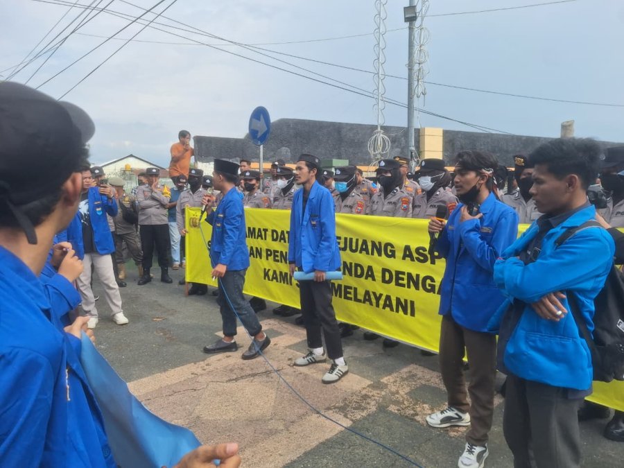 PMII Probolinggo Ultimatum DPRD: Enam Tuntutan, Kinerja–Etika Dipertanyakan