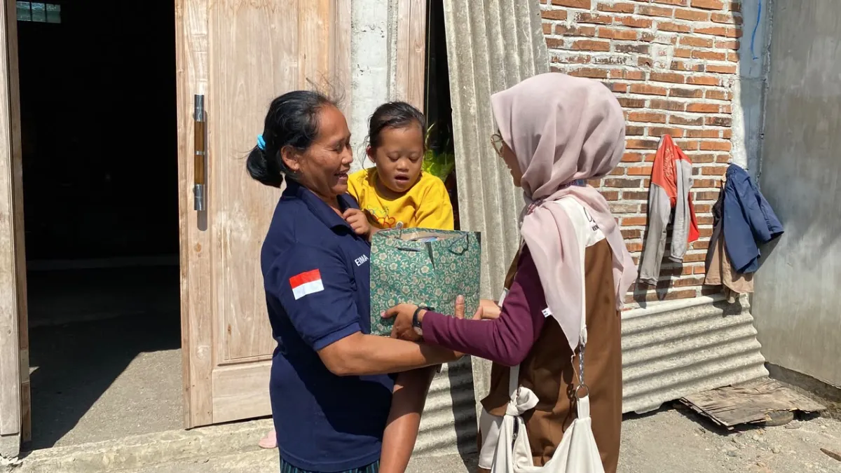 Sambang Inklusi KKN UIN SATU Petakan Kebutuhan 9 Warga Difabel di Nglutung