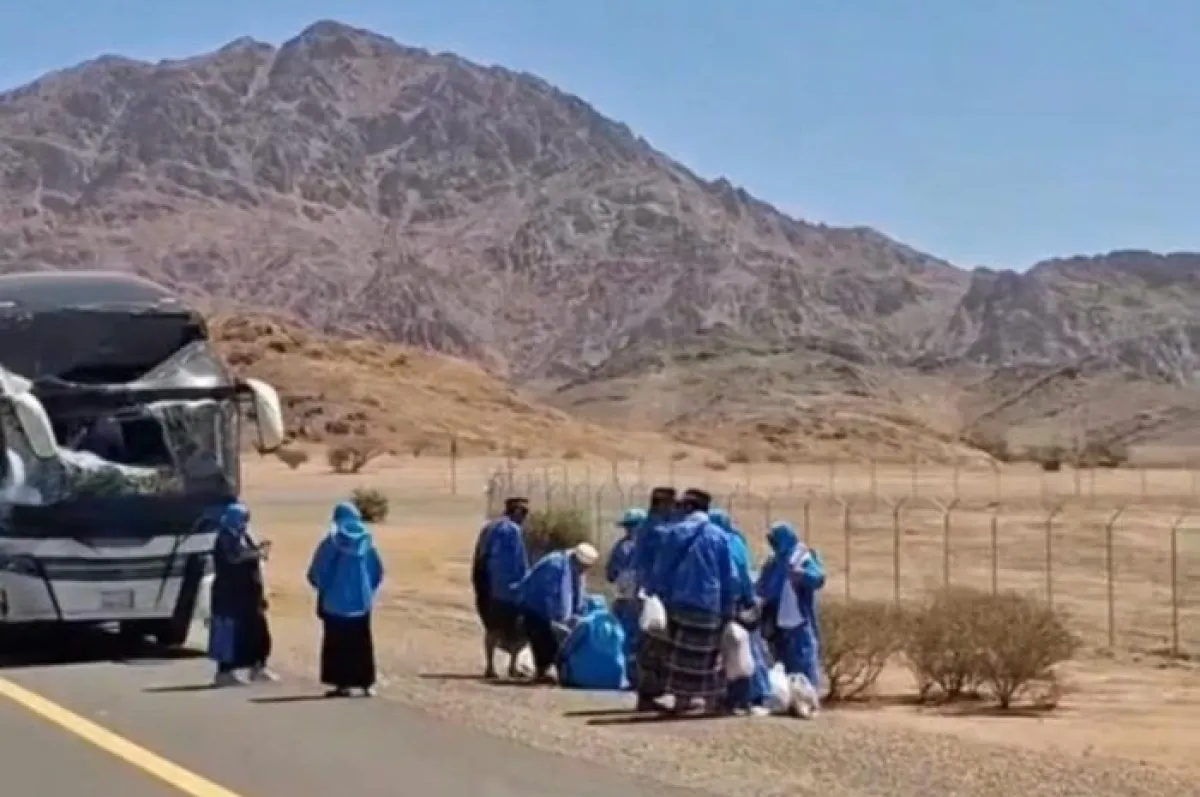 Bus Jemaah Haji Probolinggo Alami Kecelakaan di Madinah, Lima Orang Luka Ringan